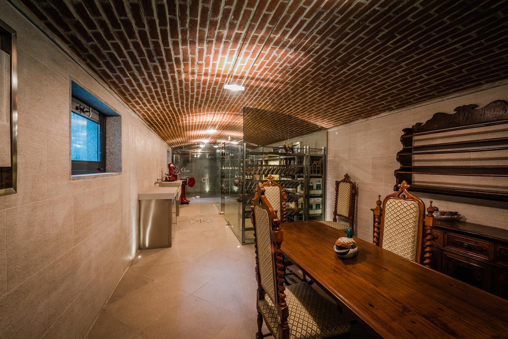 La Torre Dei Canonici Lumellogno Bagian luar foto